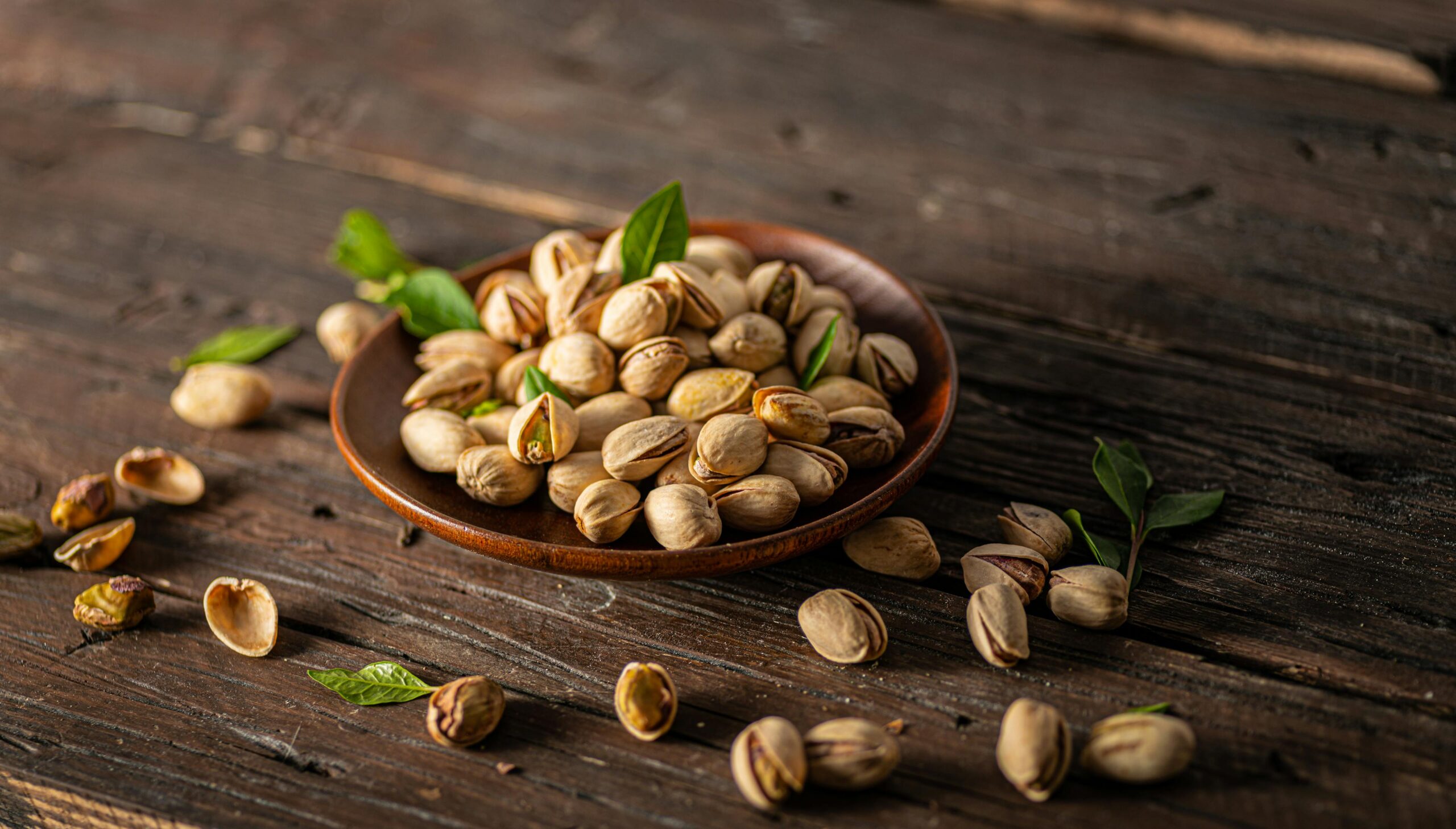 ZfLIckmNsf2sHksm_pistachio-nuts-2023-11-27-05-30-37-utc